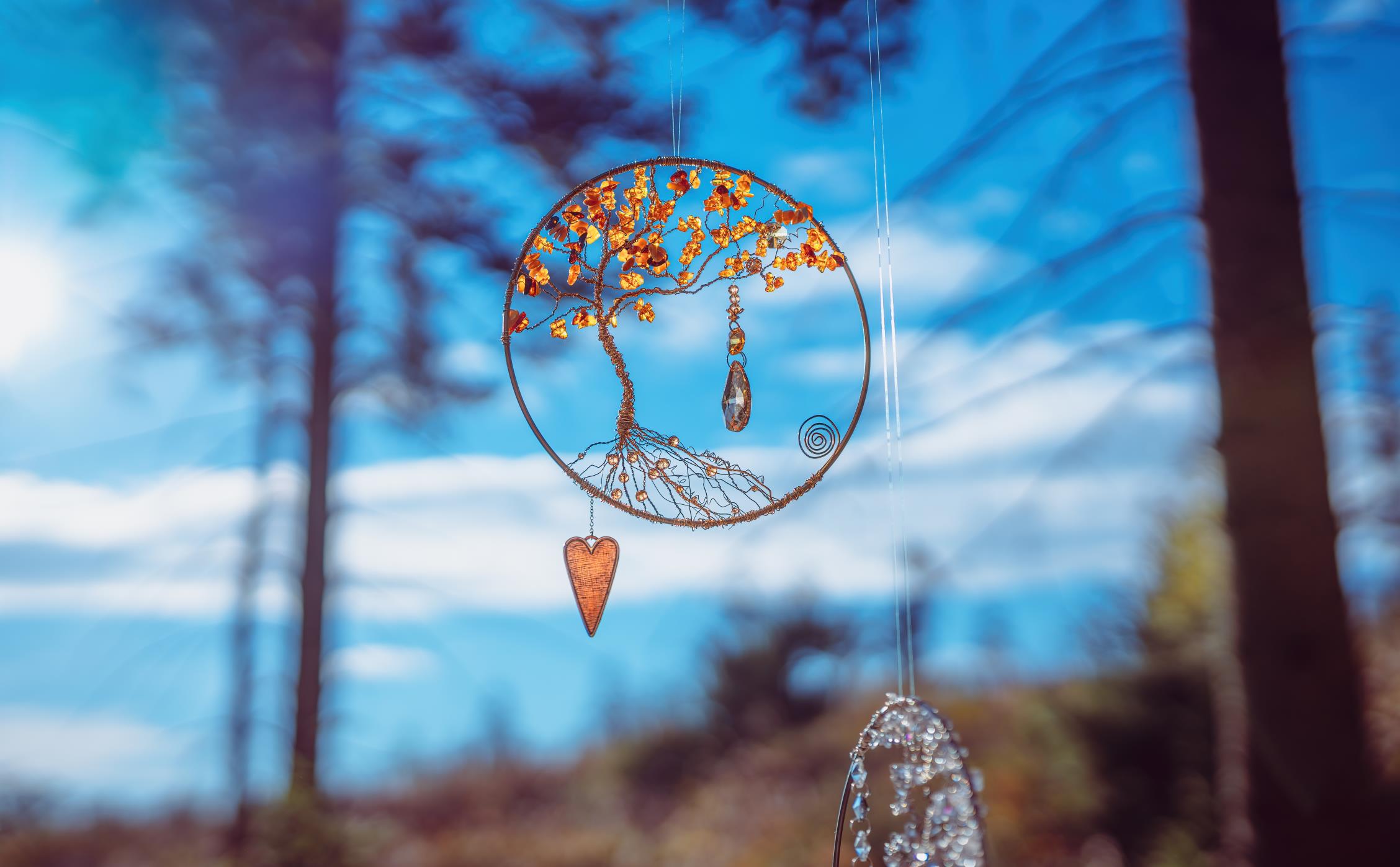 Mind Lounge | Wire Suncatcher