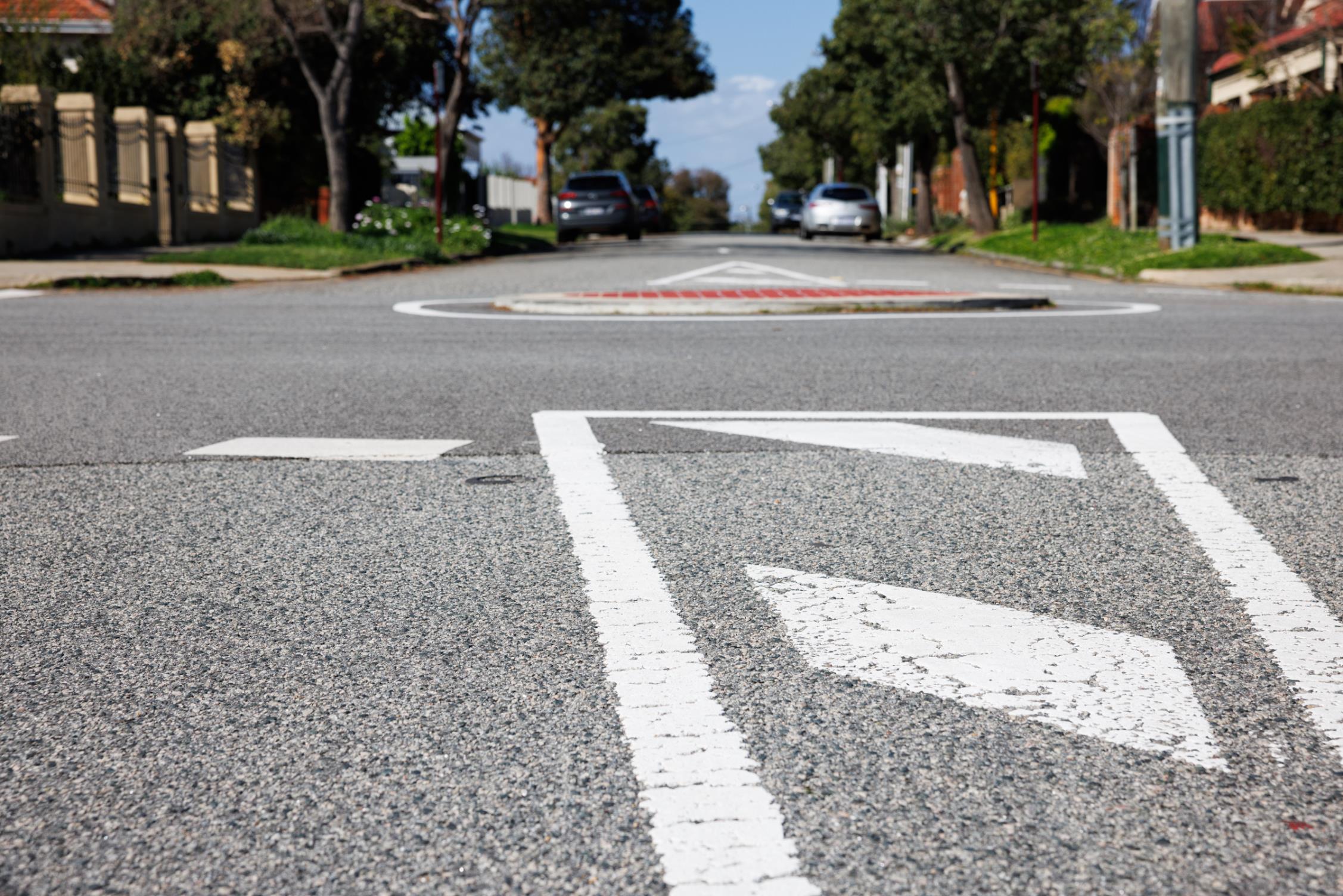 Road resurfacing Grosvenor Road in Mt Lawley – Date changes due to weather