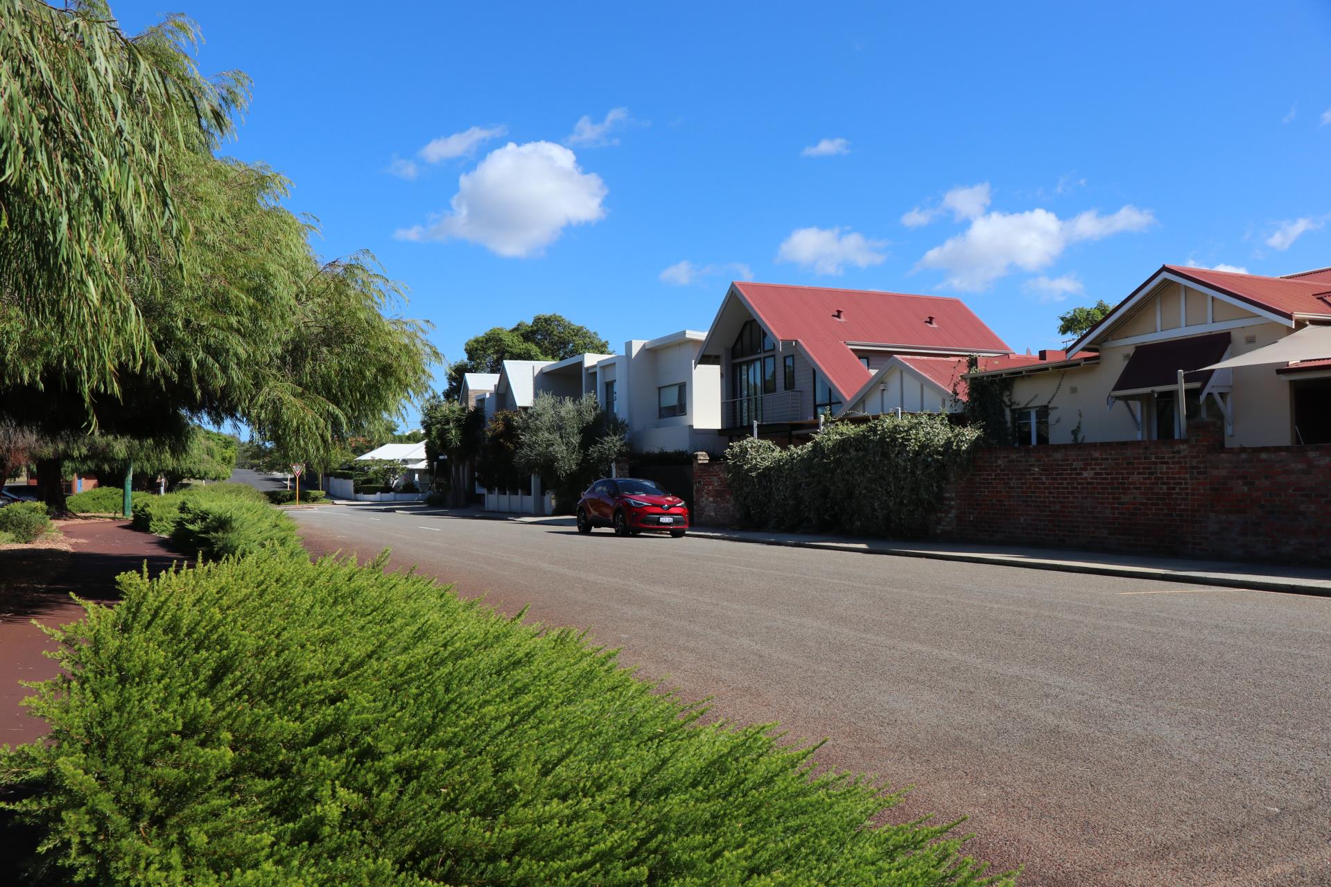 New Traffic Management Proposals in Mt Hawthorn